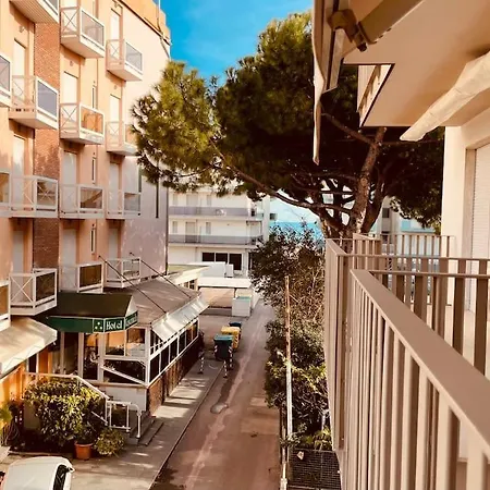 Soyus 10 Apartman *