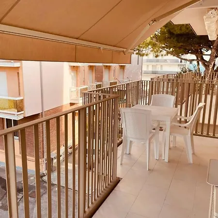 Apartman Soyus 10 *